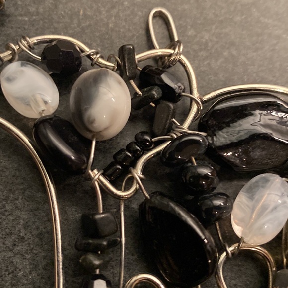 Fabulous Stone, Bead and Metal Art Piece Elephant Pendant - Picture 8 of 10